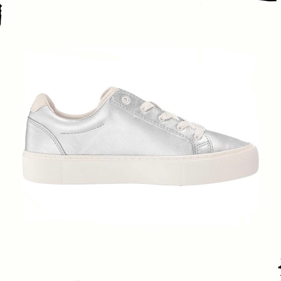 UGG Shoes - UGG ‘ Zilo’ Silver Metallic Sneakers